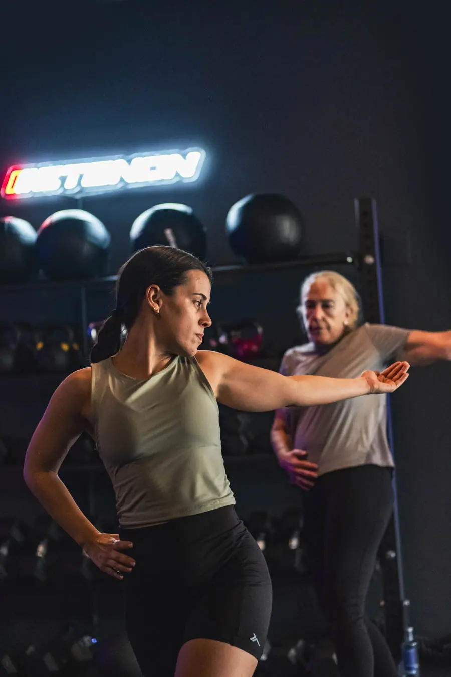 slide (5)